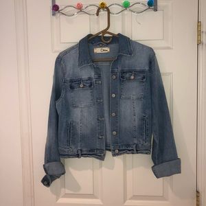 Long sleeve jean jacket